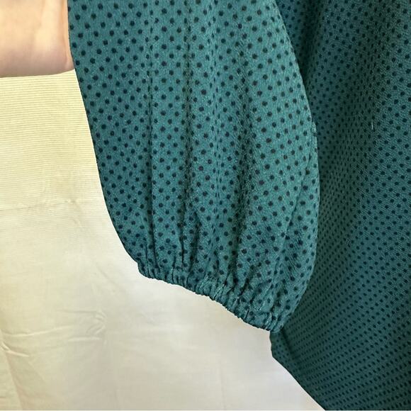 PRICED TO SELL!!   Adrianna Papell Green Polka Dot Smocked Blouse - Size Small - Picture 6 of 12